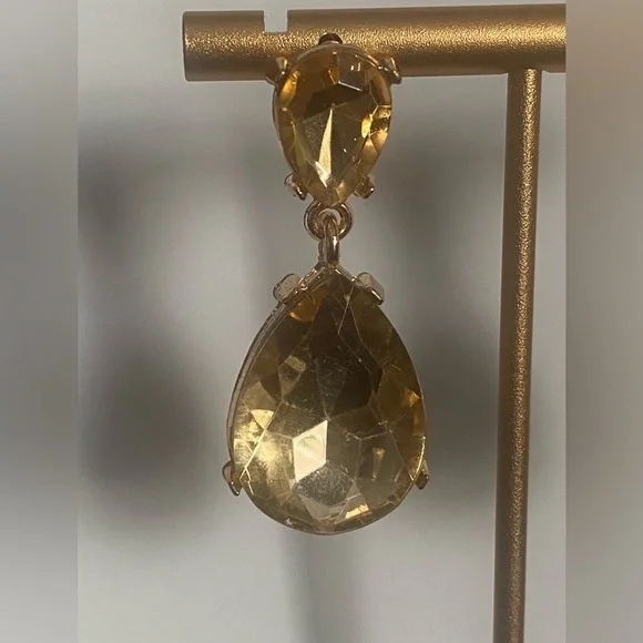 Vintage Inspired Teardrop Gemstone Earrings. New. - Picture 2 of 4